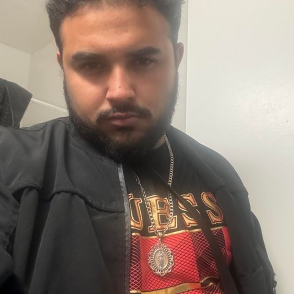 Meet your Posher, Jose
